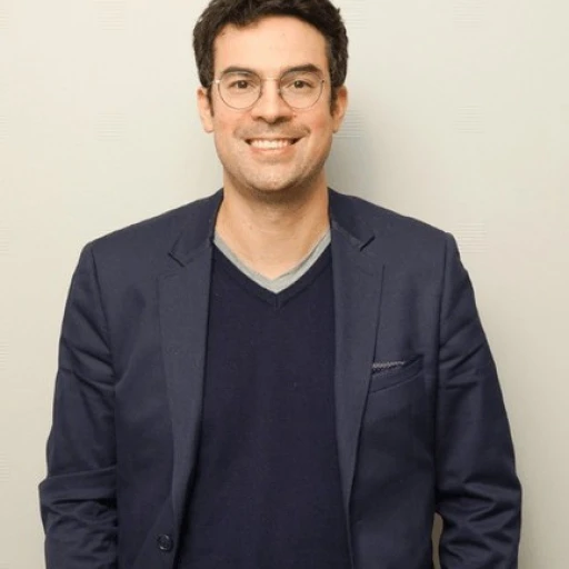 Interview de Vincent Gariazzo : Innover ensemble - L’ intelligence collective au service du développement